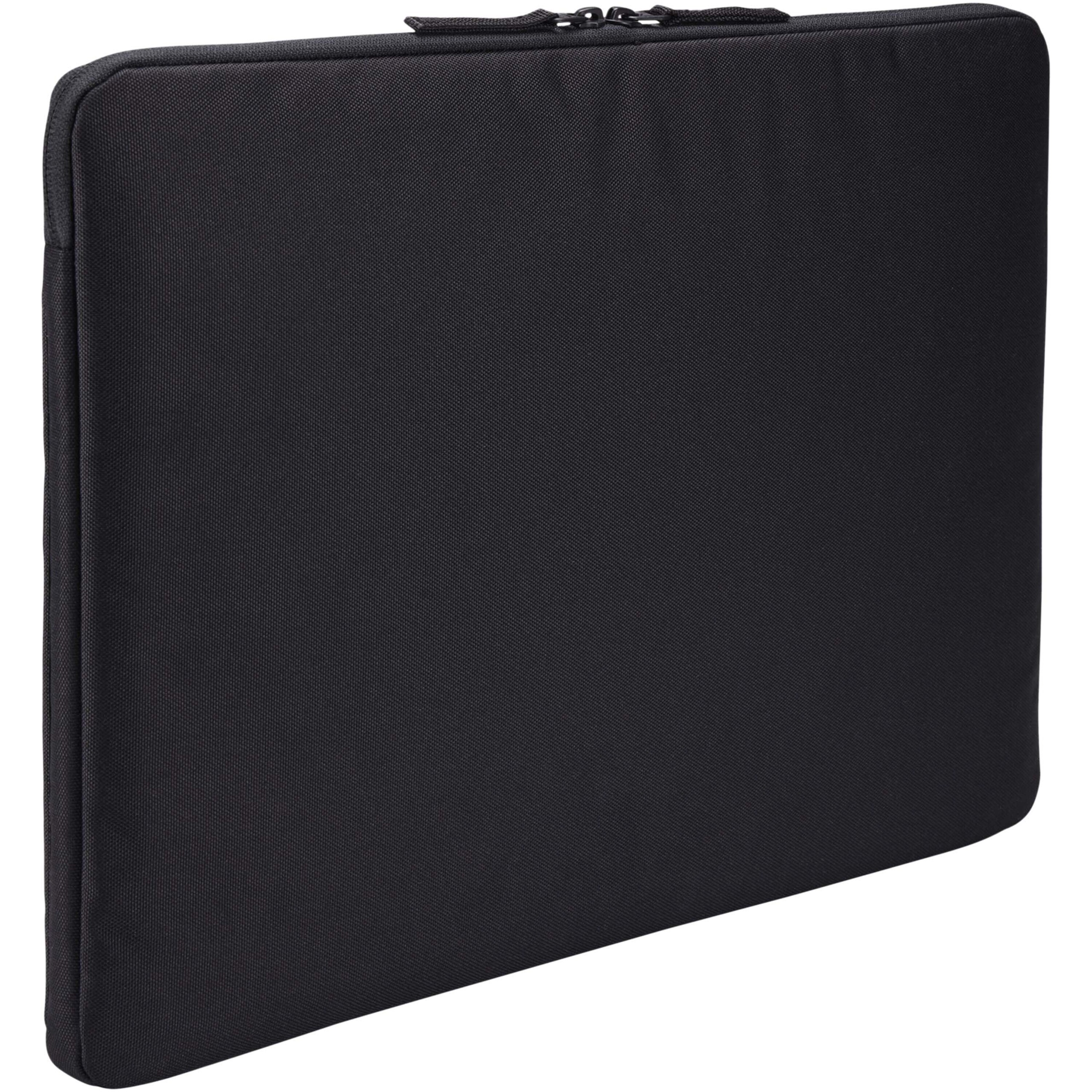 Case Logic Invigo 15.6" laptop sleeve made from rPET 600D