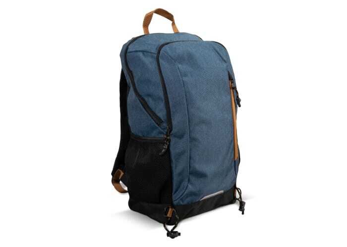 Backpack made from recycled polyester 20 l with padded shoulder straps