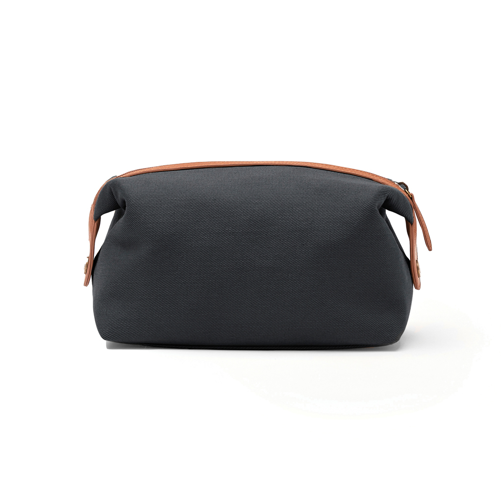 Vinga toiletry bag made of recycled polyester/PU 24 x 14 cm 4.3 l