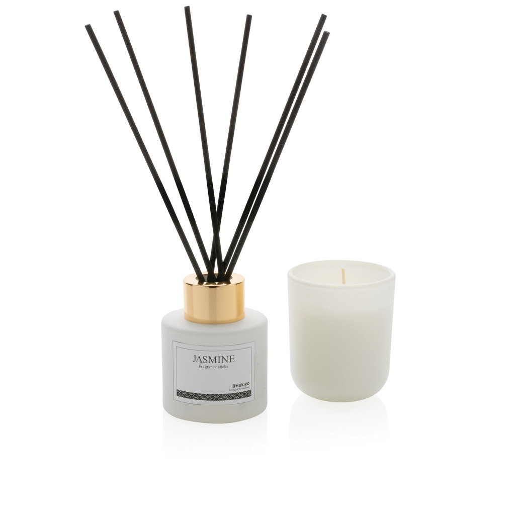 Room fragrance and scented candle set 3 pieces in gift box