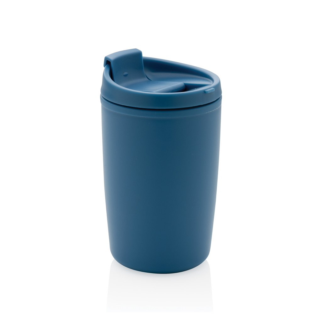 Trinkbecher aus recyceltem Kunststoff 300 ml mit Flip-Deckel