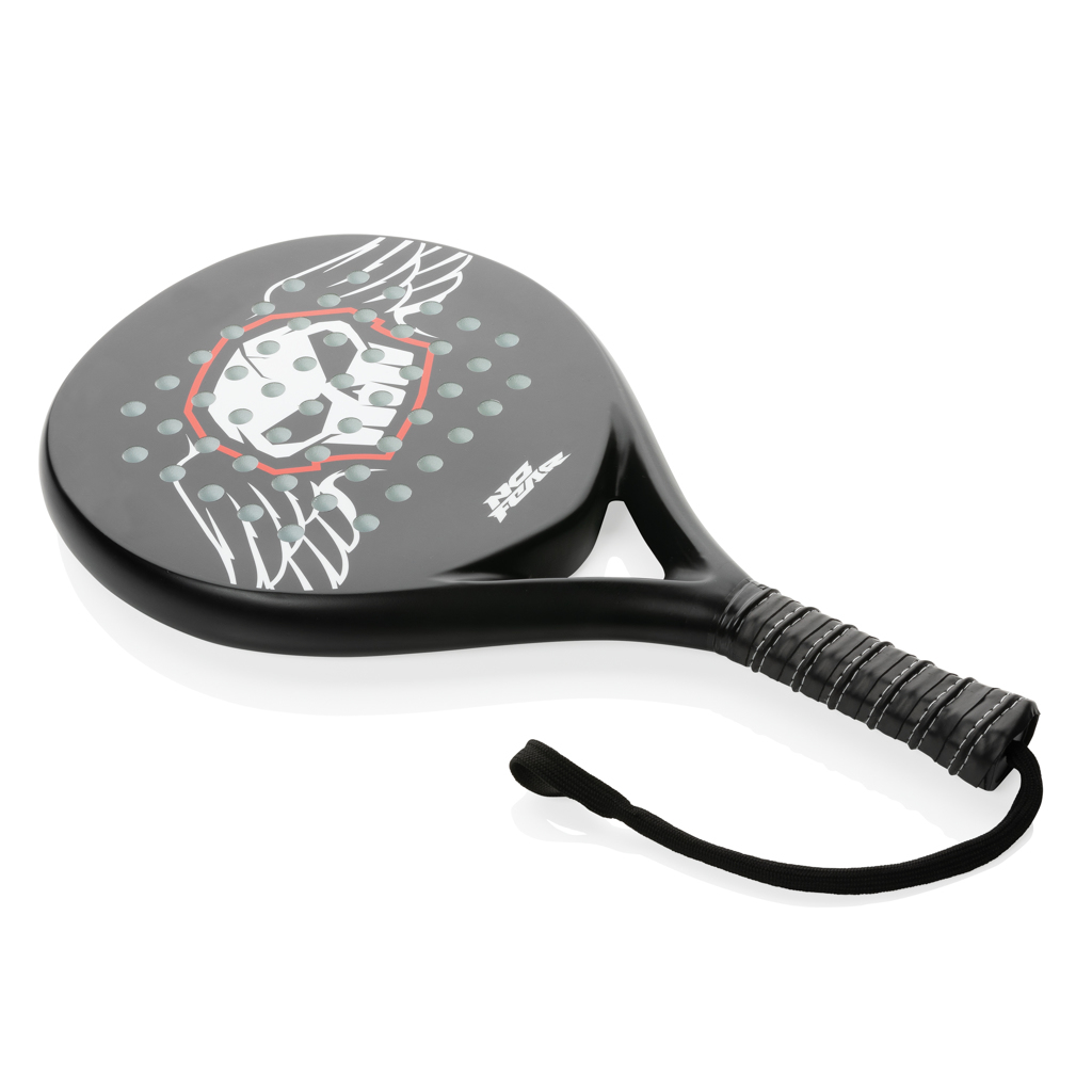 Adina padel racket weighs only 350g